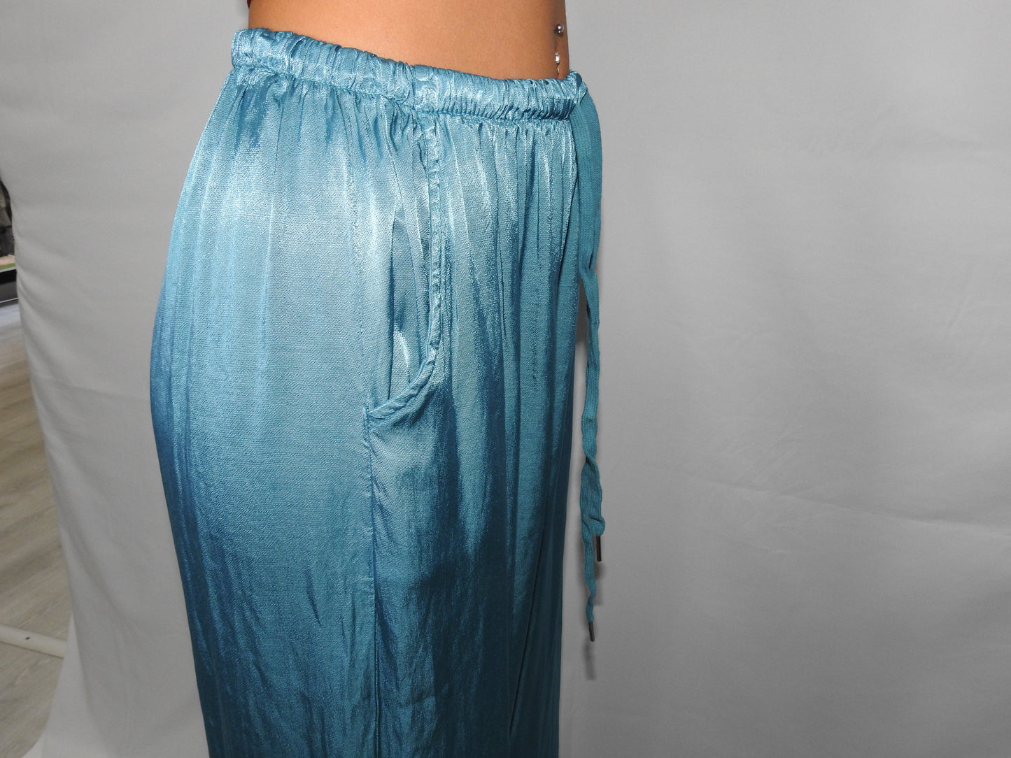 Pantalone azzurra